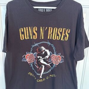 Women’s Guns N' Roses Graphic Tee - Black -2X